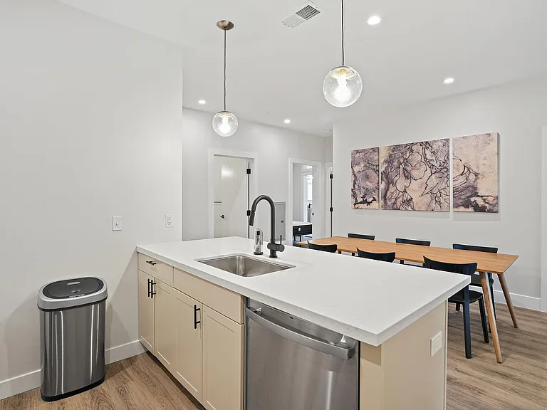 Cypress on Vine Co-Living — Photo 114