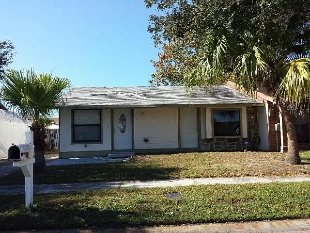 1st image of 8304 Carmel Pl