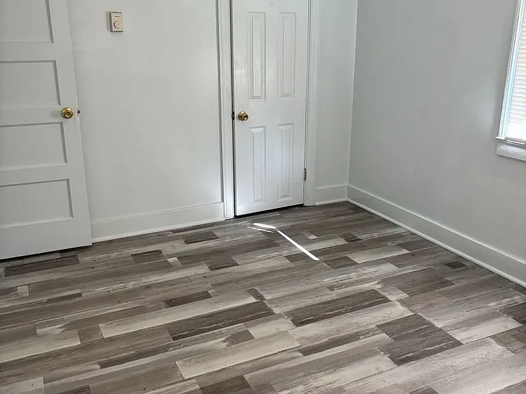 2125 Kennedy Dr — Photo 6