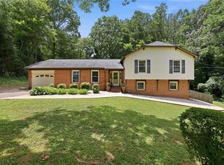 608 Alpine Rd, Winston Salem, NC 27104