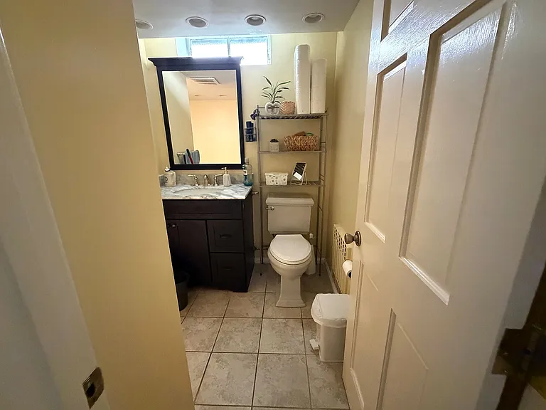 Entrance to Master bathroom