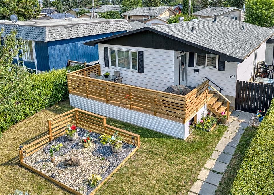 1st image of 4123 N 30th Ave SE