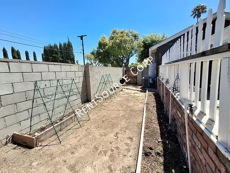 10059 McLennan Ave — Photo 33