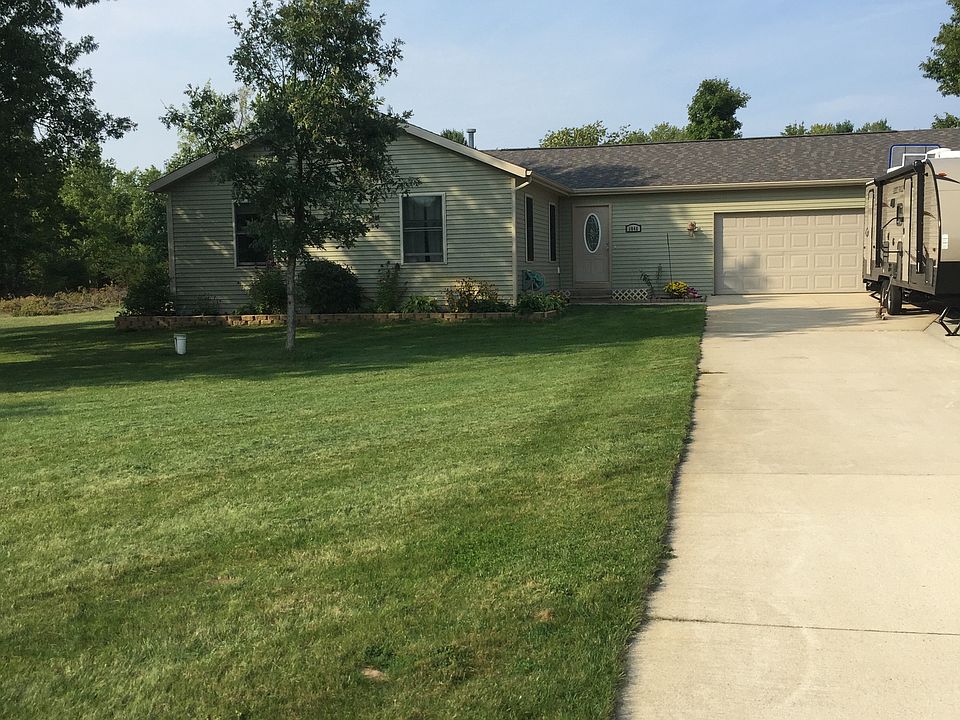1st image of 1046 Washington Ave
