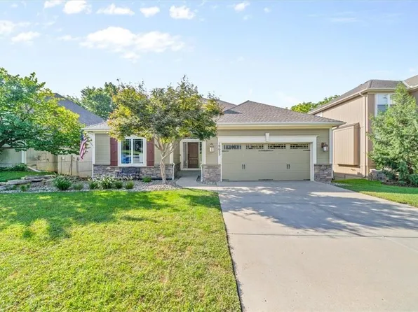 19625 W 110th St, Olathe, KS 66061