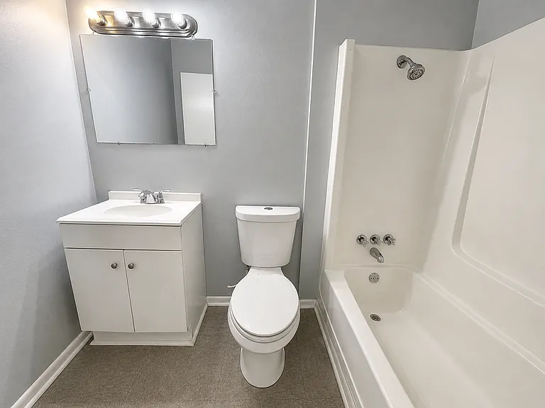 3258 Lancing Ln — Photo 5