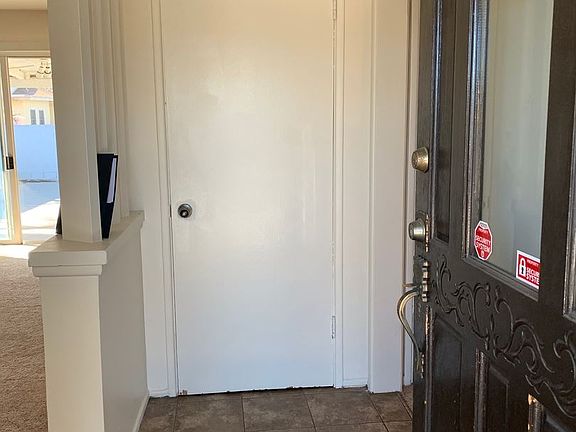 4th image of 7701 Beeman Ave