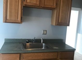 87 Central Ave APT 1F, Pawtucket, RI 02860