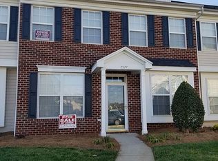 7577 Bluff Point Ln, Denver, NC 28037