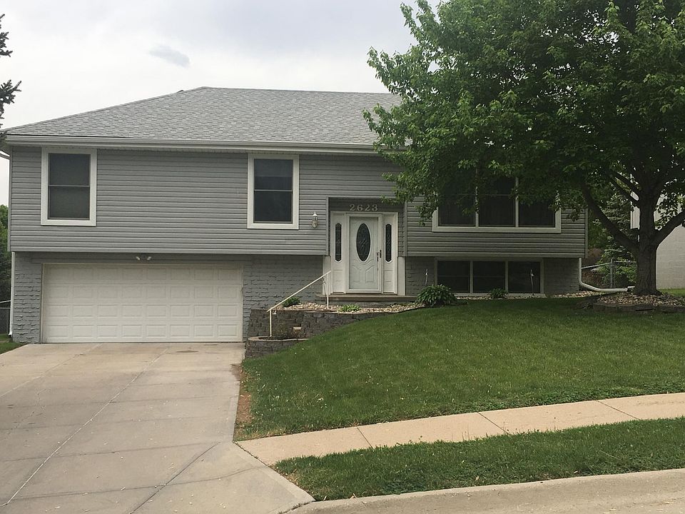 1st image of 2623 N 125th Ave