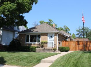 740 S 90th St, West Allis, WI 53214