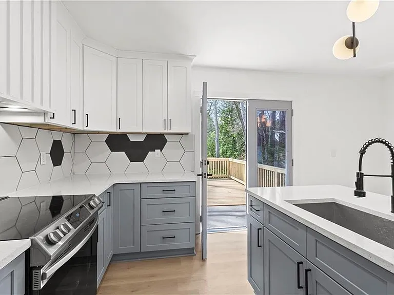 203 Wendell Dr SE — Photo 13