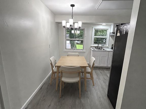 5th image of 20 N New Prospect Rd