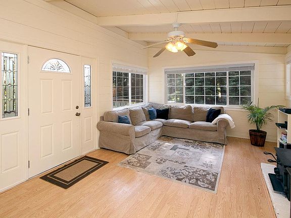 5th image of 1155 Country Club Dr