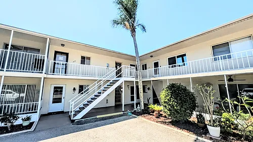 360 Base Ave E #424 Photo 1