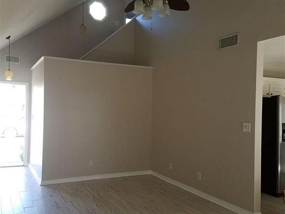 4th image of 3200 Birdseye Cir