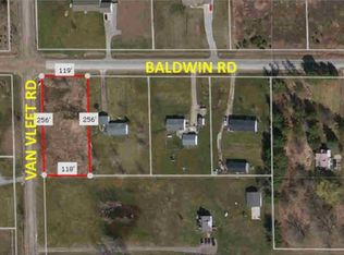 9525 Baldwin Rd, Gaines, MI 48436