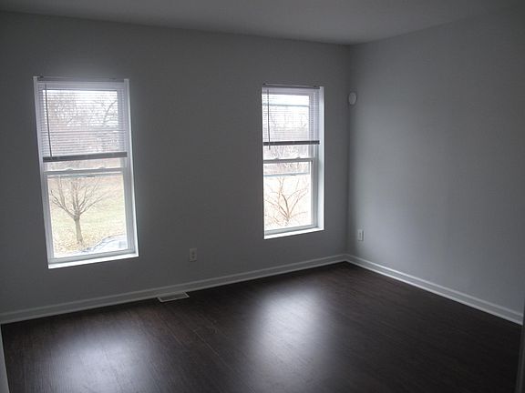 5th image of 394 N Garfield Ave