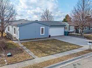 2807 N Sharon Dr, Post Falls, ID 83854