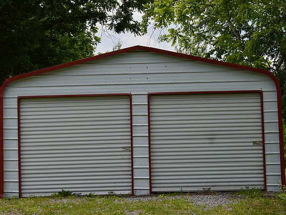4th image of 3120 Mill Creek Rd