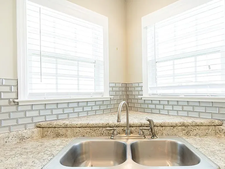 4316 Summer Hill Pl — Photo 9