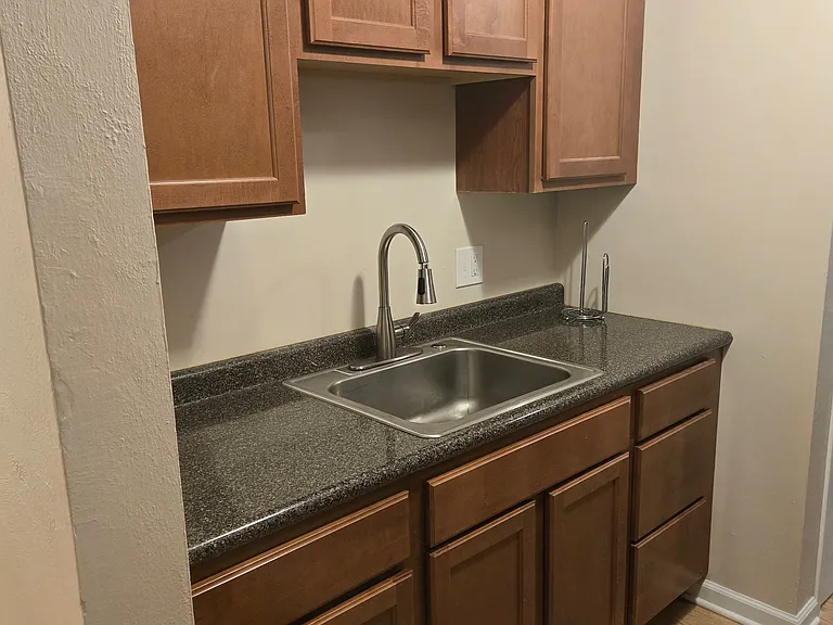 3619 Schwartze Ave #6 — Photo 18