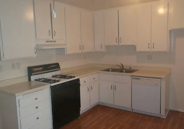 Northridge Place Apartments — Photo 41