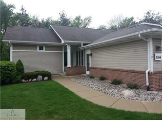 7104 Ravenna Trl, Lansing, MI 48917