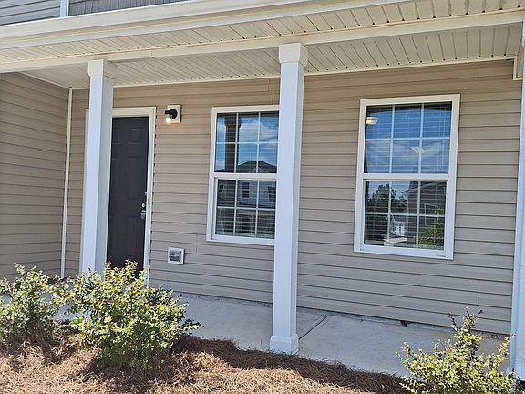 front porch_08172023