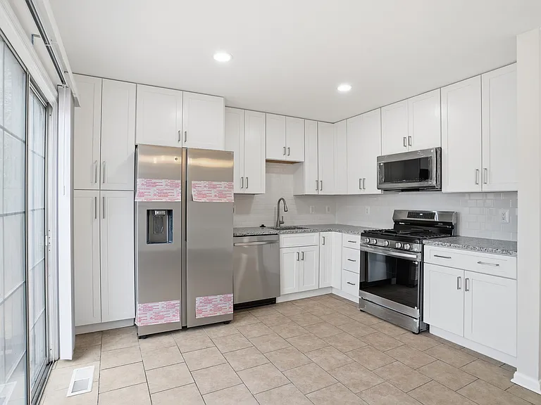 2760 Brier Pond Cir — Photo 5