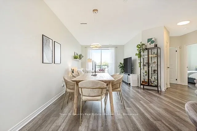 383 Main St E #310 — Photo 10