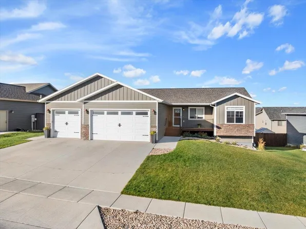 4523 Vinecliff Dr, Rapid City, SD 57703