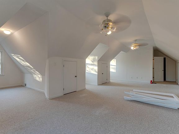 4th image of 4060 Caney Creek Ln