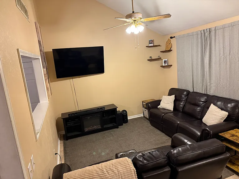 7111 Taylor Ave — Photo 3