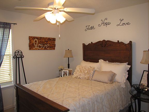 4th image of 14810 Meadow Creek Ln