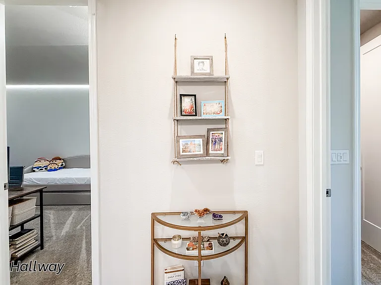681 W Crocker Ln — Photo 20