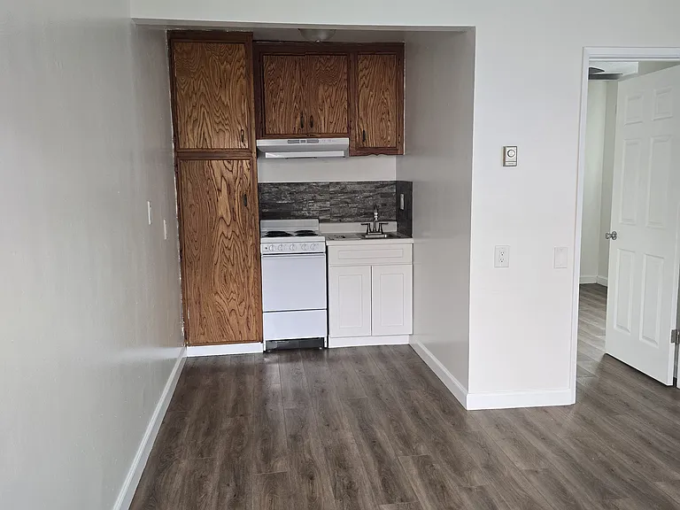 2108 San Anseline Ave #1 — Photo 4