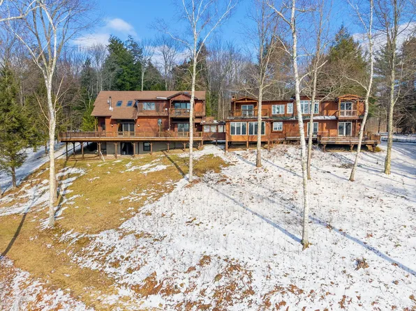 276 Van Yahres Rd, Cooperstown, NY 13326