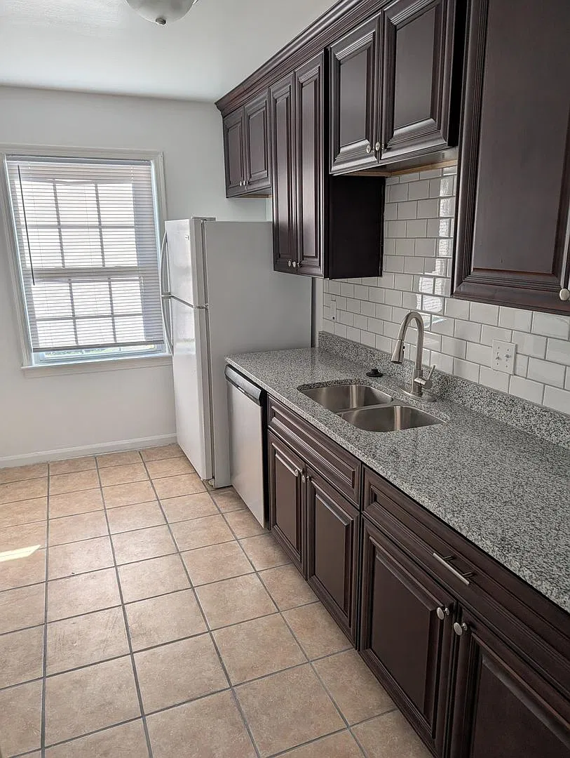 Denbigh Townhome For Rent — Photo 2