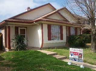 10535 Blackjack Oaks Dr, Dallas, TX 75227
