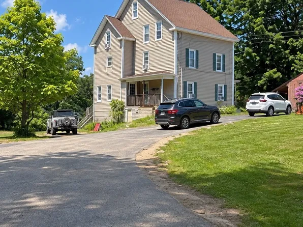 73 S Main St, North Brookfield, MA 01535