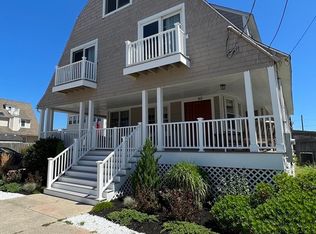 92 Manomet Ave, Hull, MA 02045