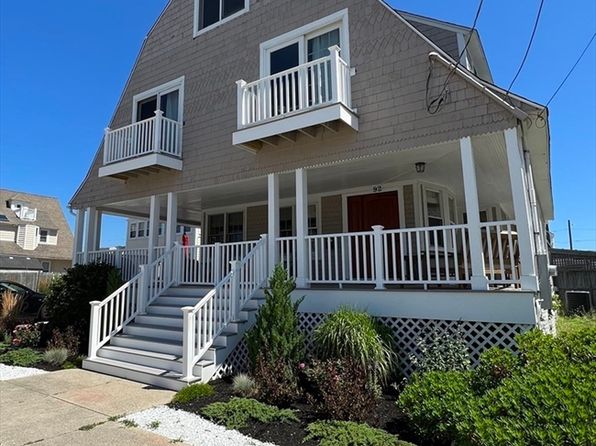 92 Manomet Ave