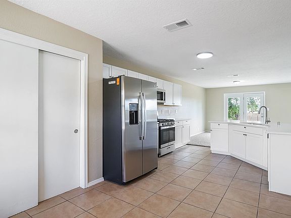 5th image of 6305 Castle Dome Pl NW