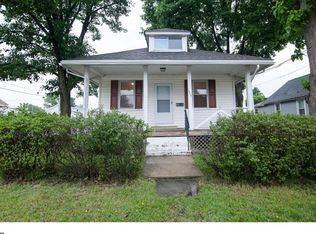 1039 Langley St, Trainer, PA 19061