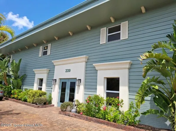 220 Columbia Dr APT 1, Cape Canaveral, FL 32920