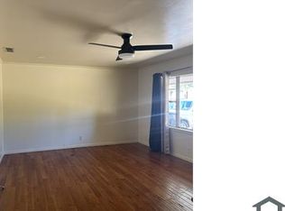 305 Arthur St #A, Lindale, TX 75771