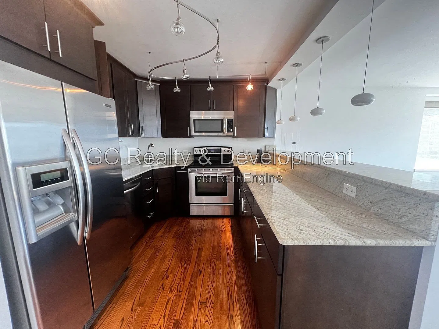 Studio, 1.0 bath, 625 sqft, $1,950 — Photo 3