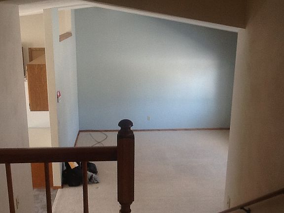 Vaulted ceiling in LR