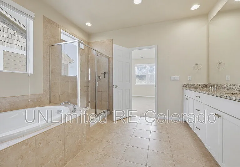 10356 Helsinki St — Photo 10